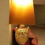 Photo Oval brass table lamp is suitable for bedroom