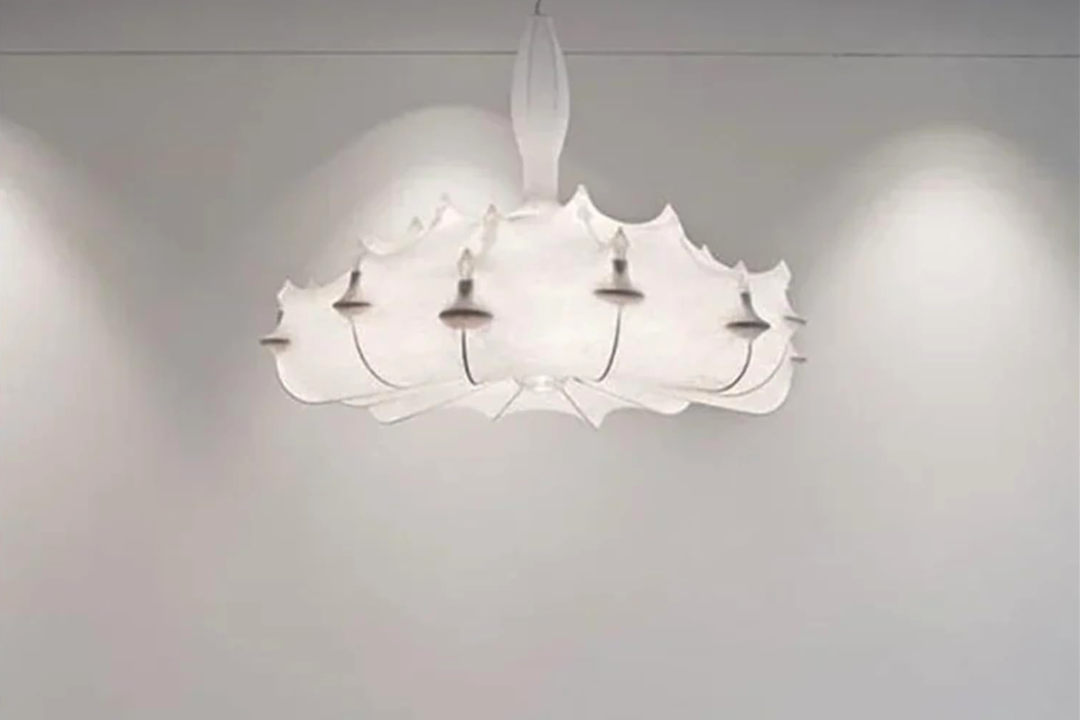 Effortless Elegance Minimalist Airship Living Room Chandelier
