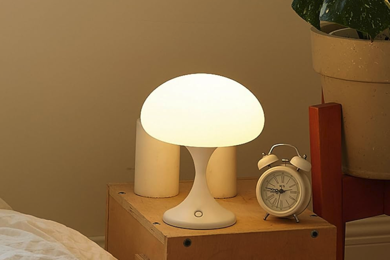 Smart Mushroom Lamps: Cordless Touch-Control Bedside Lighting